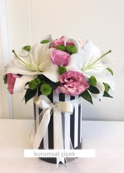 Kutu İçerisinde Çiçekler 5936