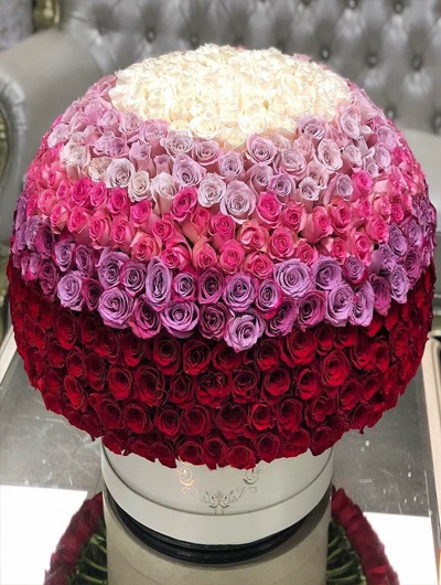 Kutu İçerisinde Renkli Güller 5485