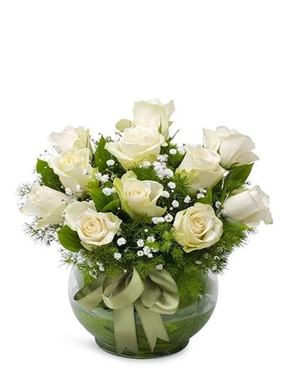 Fanus İçerisinde 11 Adet Beyaz Gül